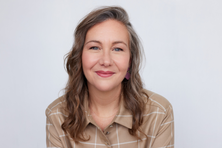 Photo de l'autrice Marie-Josée Rainville, crédit Julie Artacho